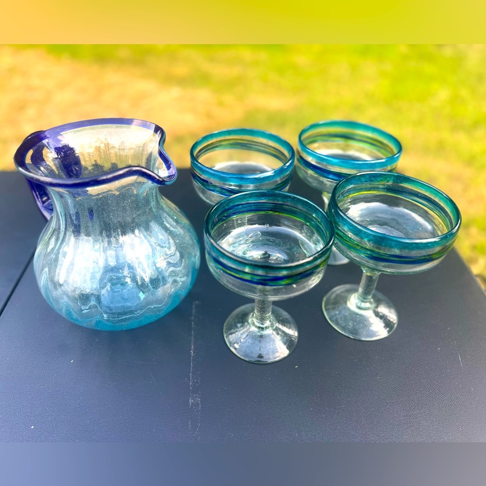 Vintage handblown Mexican glass pitcher and 4 margarita glasses